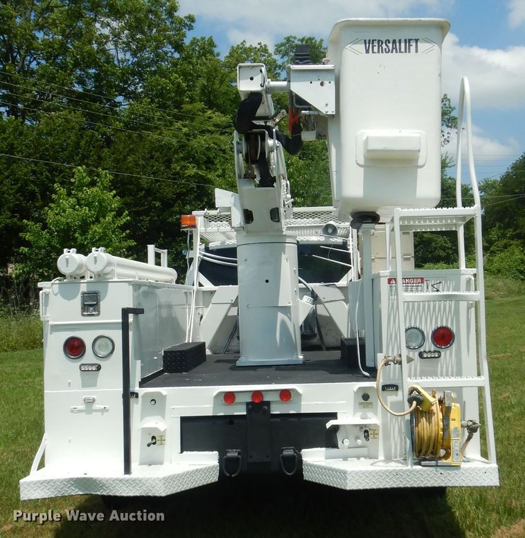 image for item HS9578 2017 Ford F550 Super Duty  bucket truck