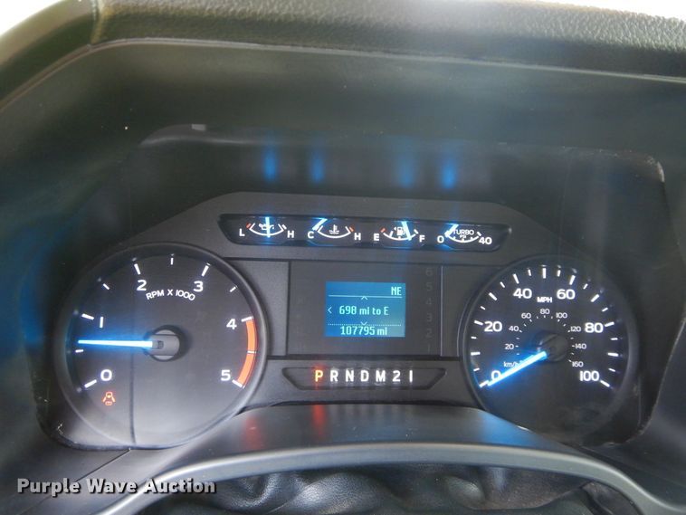 image for item HS9578 2017 Ford F550 Super Duty  bucket truck