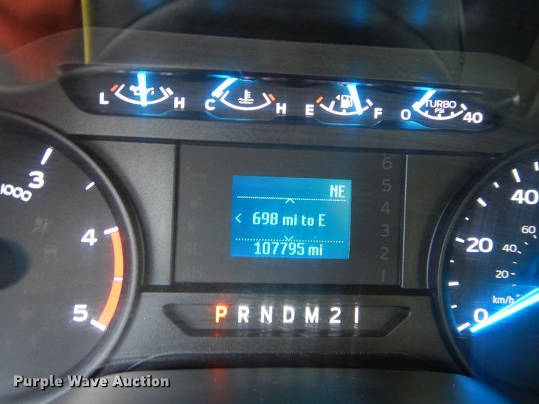 image for item HS9578 2017 Ford F550 Super Duty  bucket truck