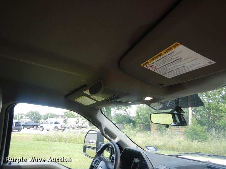 image for item HS9578 2017 Ford F550 Super Duty  bucket truck