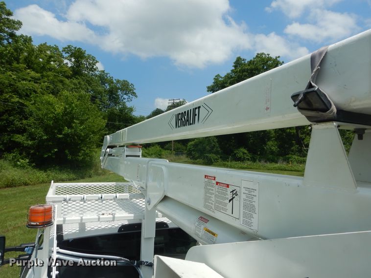 image for item HS9578 2017 Ford F550 Super Duty  bucket truck