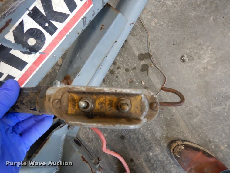 image for item HT9243 Venturo ET6KM truck crane