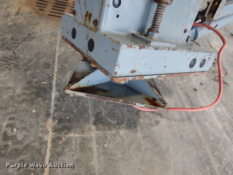 image for item HT9243 Venturo ET6KM truck crane