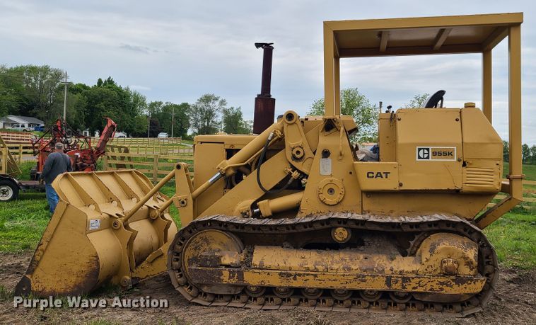 image for item K5883 1971 Caterpillar 955K  track loader