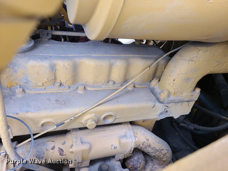 image for item K5883 1971 Caterpillar 955K  track loader