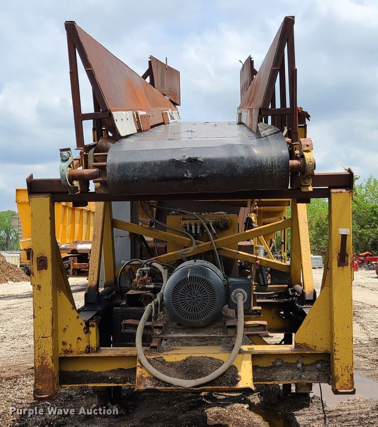 image for item K5904 CEC Screen It Roadrunner screen