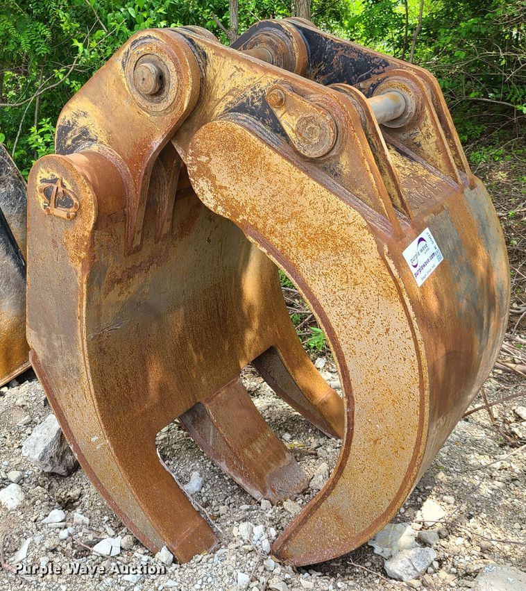 image for item K5907 2013 LaBounty HDR50 excavator grapple