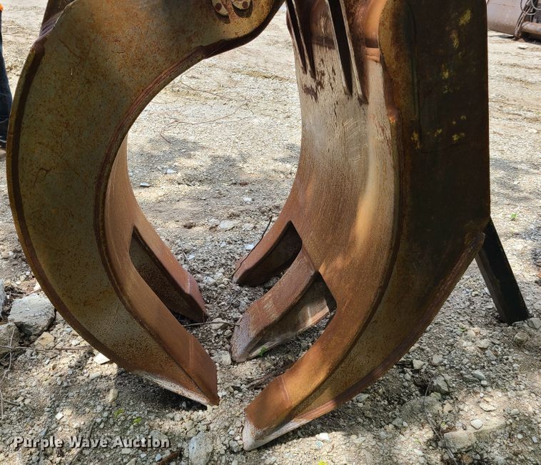 image for item K5907 2013 LaBounty HDR50 excavator grapple