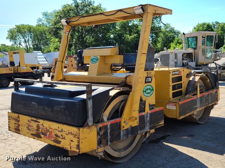 image for item K5917 Hypac C778B  double drum roller compactor