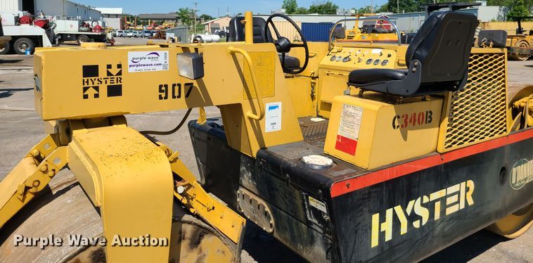 image for item K5928 Hyster C340B  double drum roller