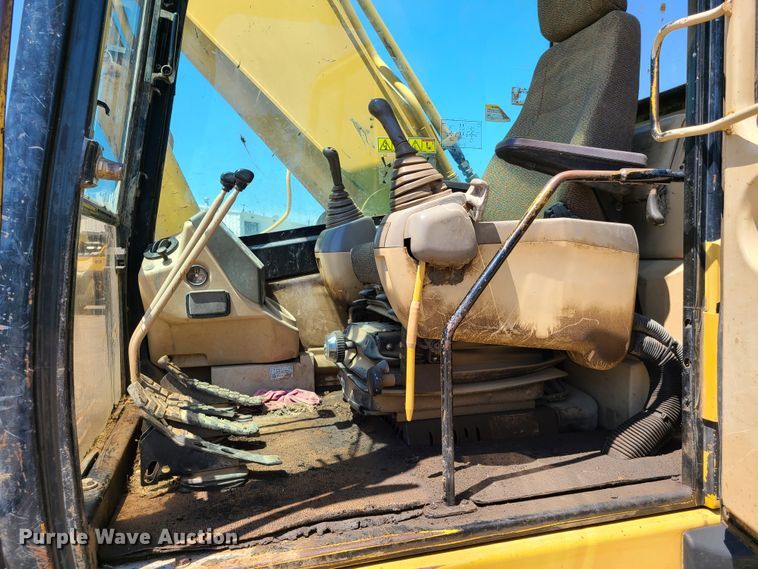 image for item K5935 1996 Caterpillar 325BL  excavator
