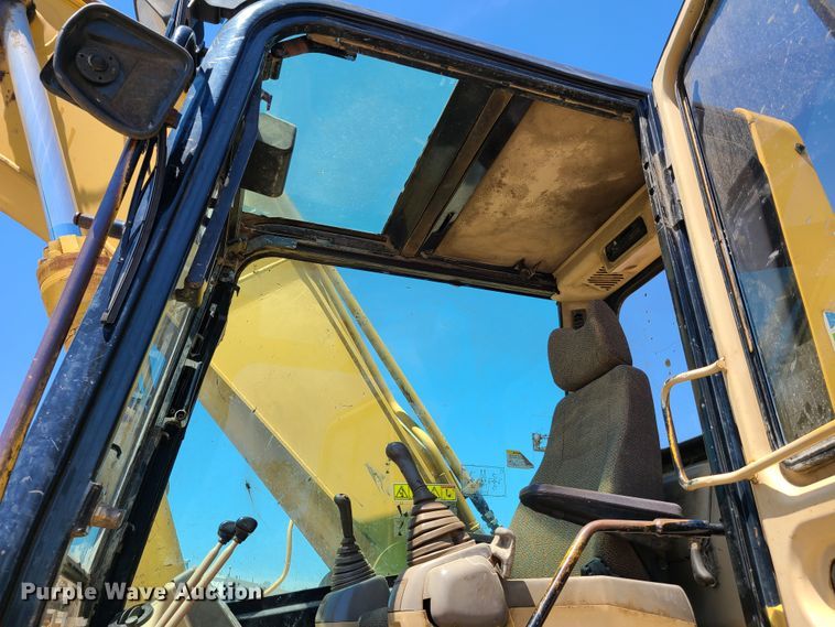 image for item K5935 1996 Caterpillar 325BL  excavator