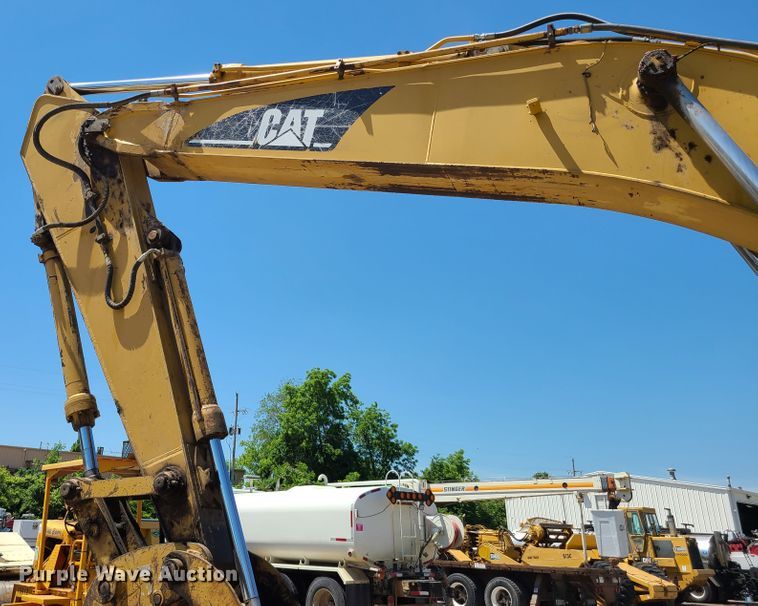 image for item K5935 1996 Caterpillar 325BL  excavator