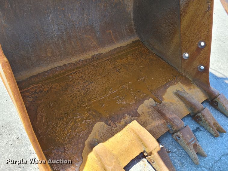 image for item K5935 1996 Caterpillar 325BL  excavator