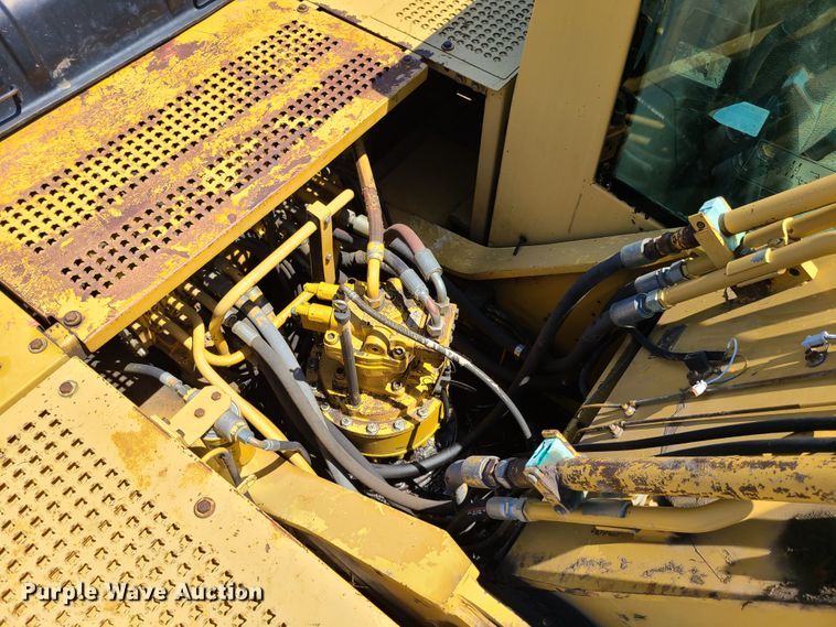image for item K5935 1996 Caterpillar 325BL  excavator