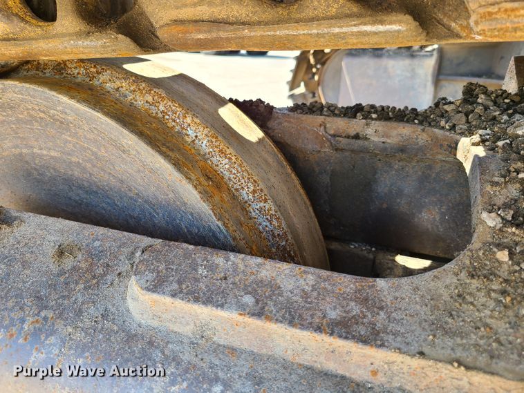 image for item K5935 1996 Caterpillar 325BL  excavator