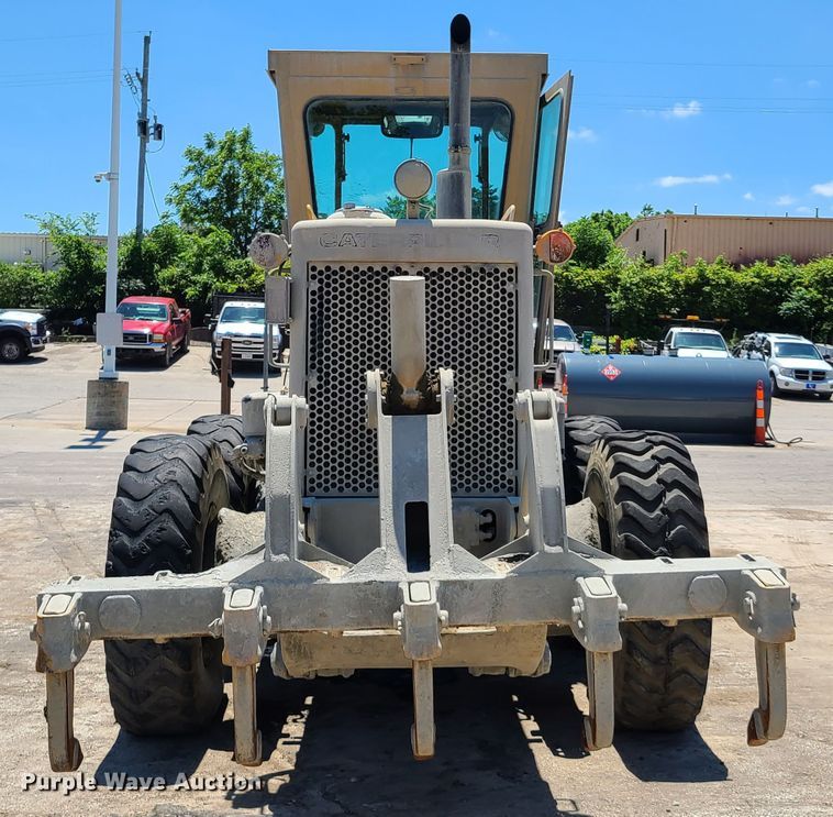image for item K5941 1978 Caterpillar 140G  motor grader
