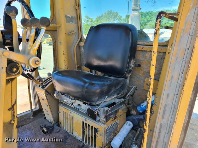 image for item K5941 1978 Caterpillar 140G  motor grader