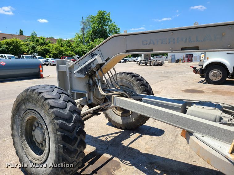 image for item K5941 1978 Caterpillar 140G  motor grader