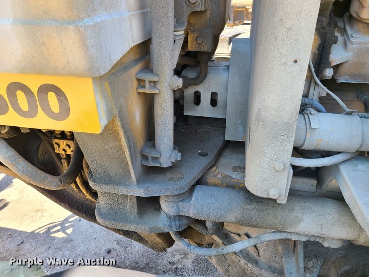 image for item K5941 1978 Caterpillar 140G  motor grader