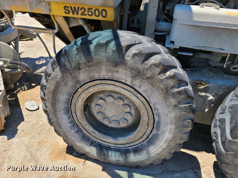 image for item K5941 1978 Caterpillar 140G  motor grader