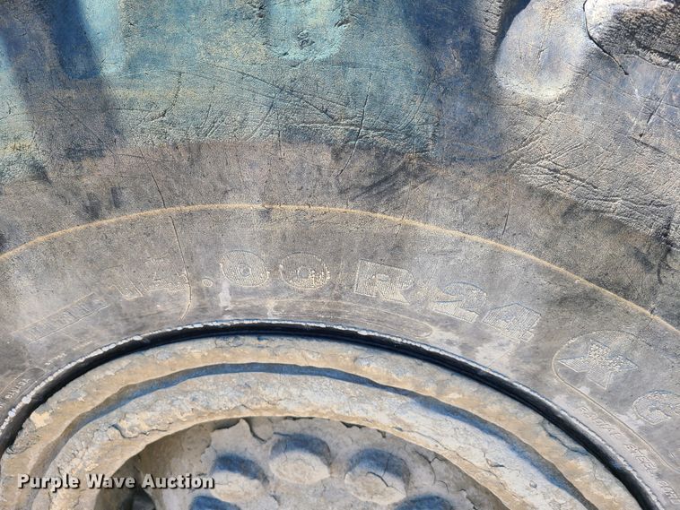 image for item K5941 1978 Caterpillar 140G  motor grader