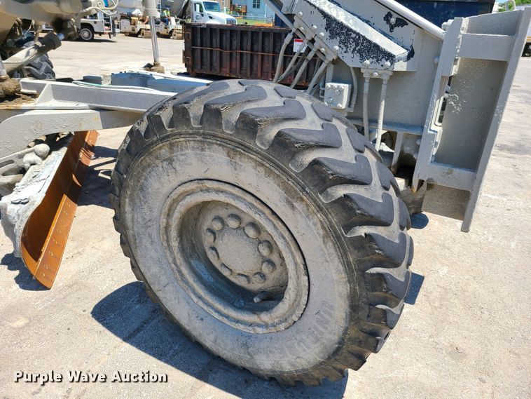 image for item K5941 1978 Caterpillar 140G  motor grader