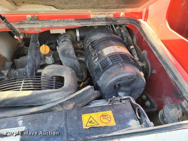 image for item K5949 2012 Takeuchi TL250  tracked skid steer loader