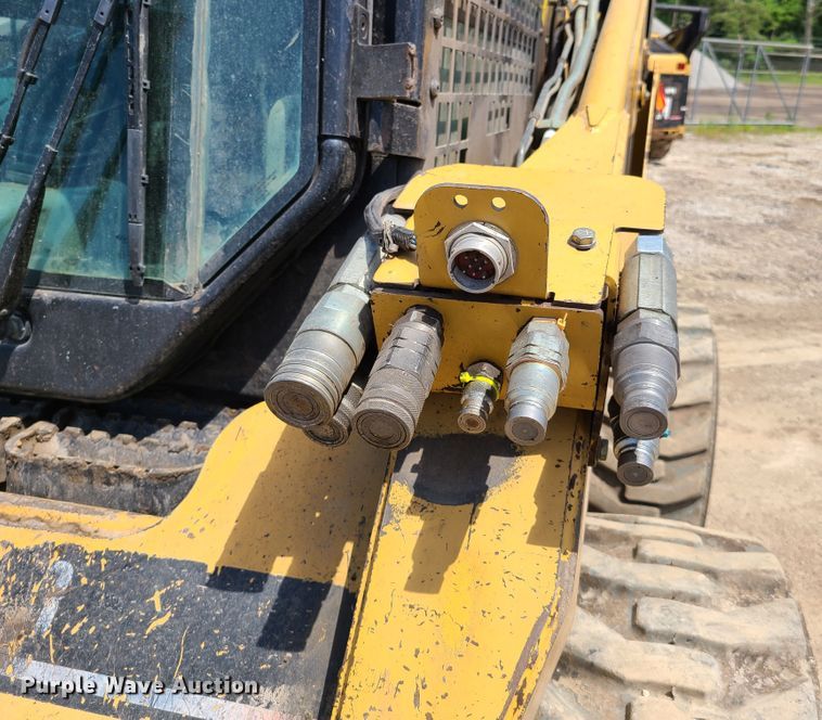 image for item K5951 2007 Caterpillar 268B  skid steer loader