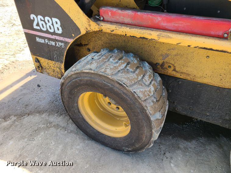 image for item K5951 2007 Caterpillar 268B  skid steer loader