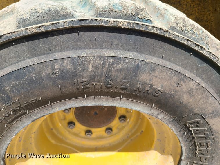 image for item K5951 2007 Caterpillar 268B  skid steer loader