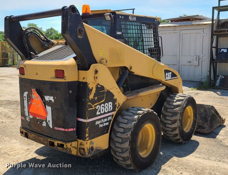 image for item K5952 2006 Caterpillar 268B  skid steer loader