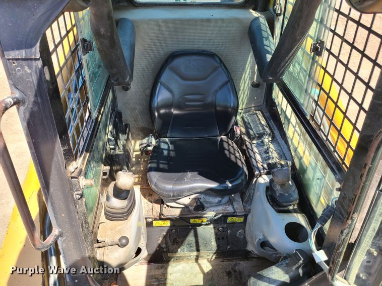 image for item K5952 2006 Caterpillar 268B  skid steer loader