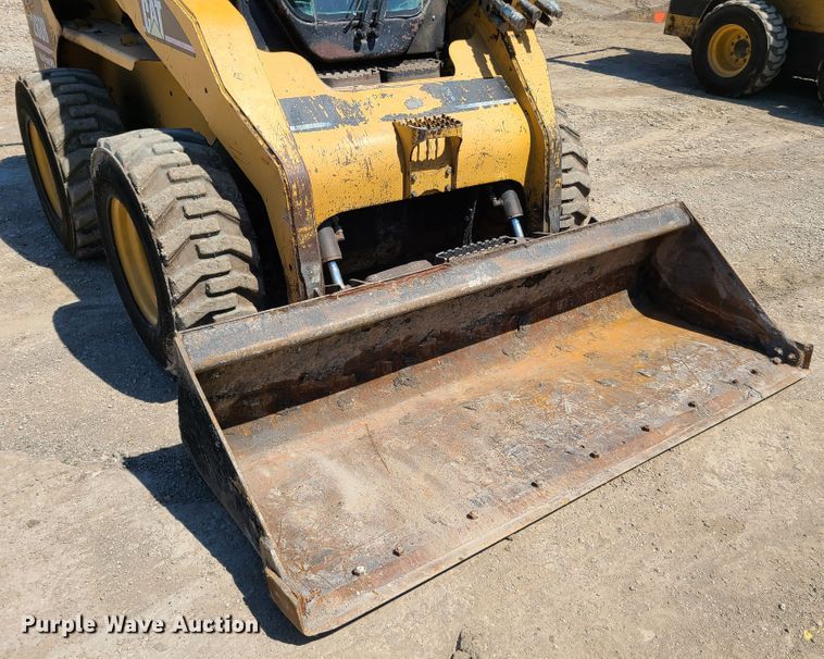 image for item K5952 2006 Caterpillar 268B  skid steer loader