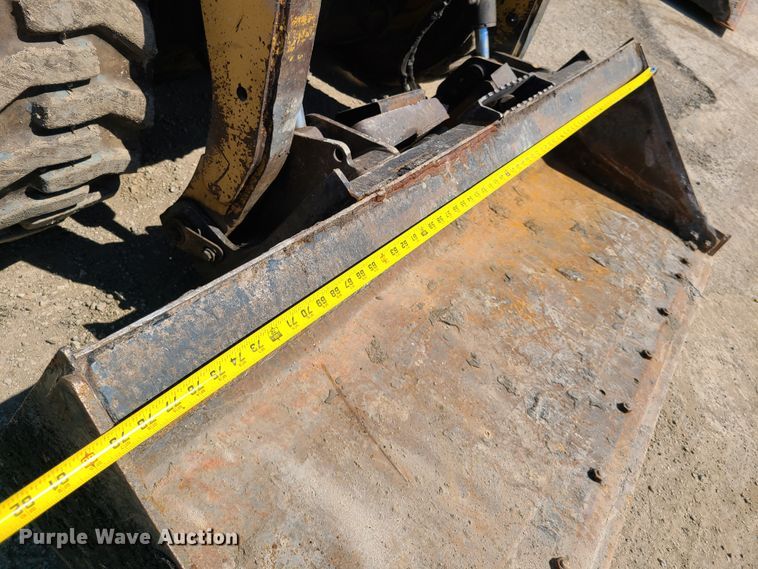 image for item K5952 2006 Caterpillar 268B  skid steer loader