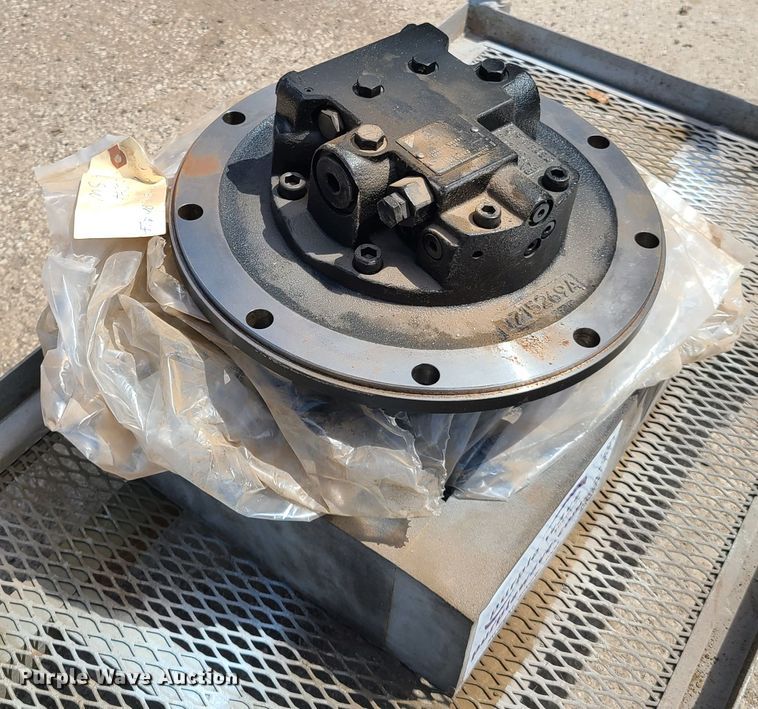 image for item K5953 Takeuchi TL250 skid steer final drive