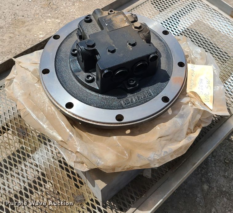 image for item K5953 Takeuchi TL250 skid steer final drive