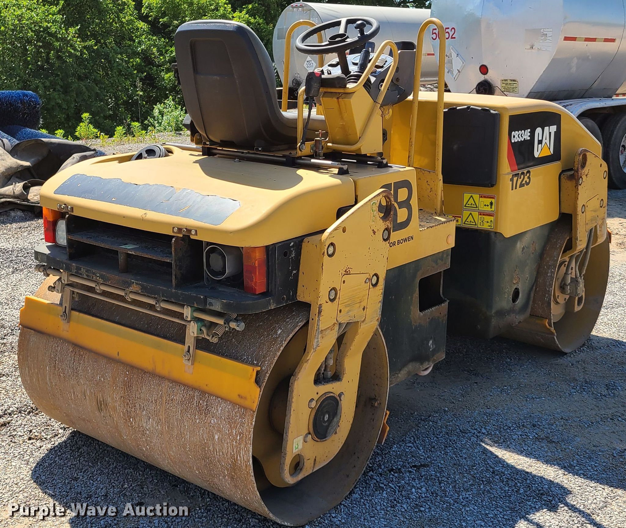 Caterpillar CB3343 double drum roller compactor in Kansas City, MO