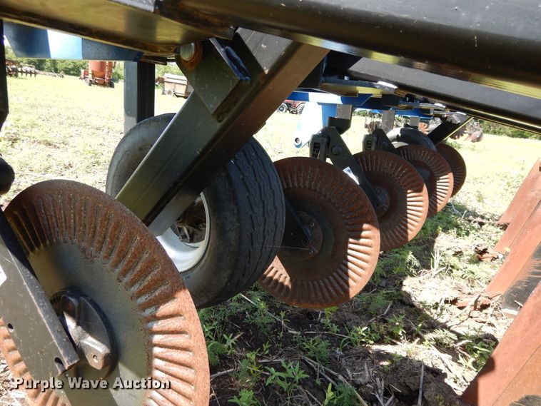 image for item DE5825 Blu-Jet Sub Tiller IV in-line ripper