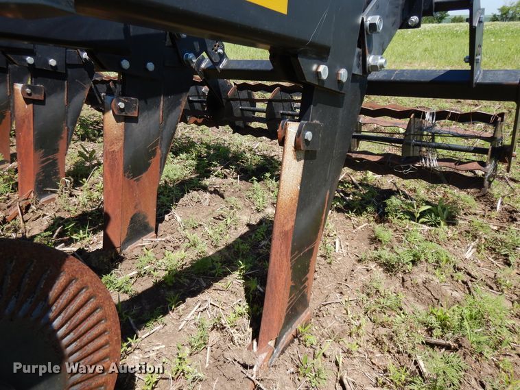 image for item DE5825 Blu-Jet Sub Tiller IV in-line ripper