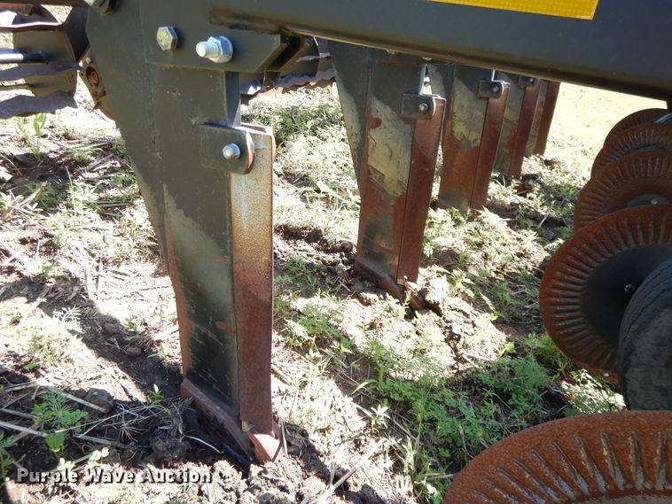 image for item DE5825 Blu-Jet Sub Tiller IV in-line ripper