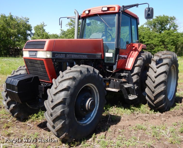 image for item DE5828 1992 Case IH 7150  MFWD tractor