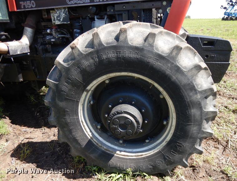 image for item DE5828 1992 Case IH 7150  MFWD tractor