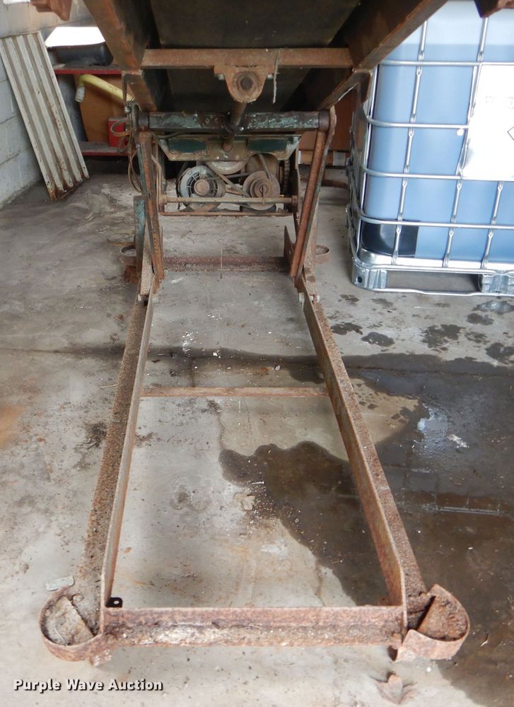 image for item DF3191 Hytrol conveyor