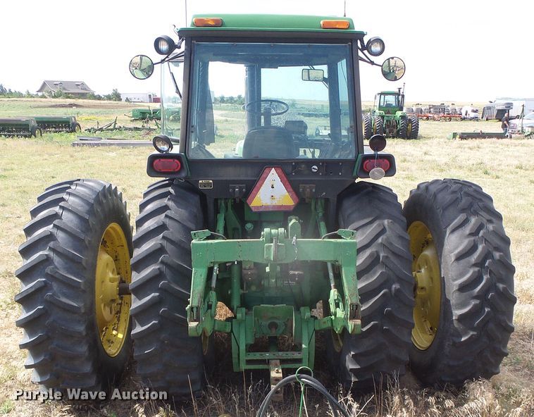 image for item DF8997 1981 John Deere 4640  tractor