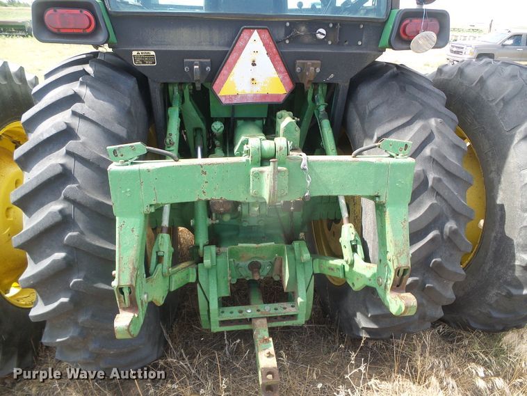 image for item DF8997 1981 John Deere 4640  tractor