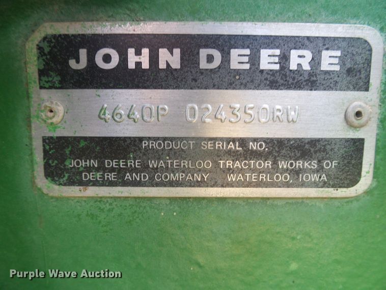 image for item DF8997 1981 John Deere 4640  tractor