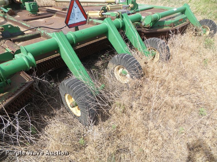 image for item DF8998 John Deere 2018 batwing rotary mower