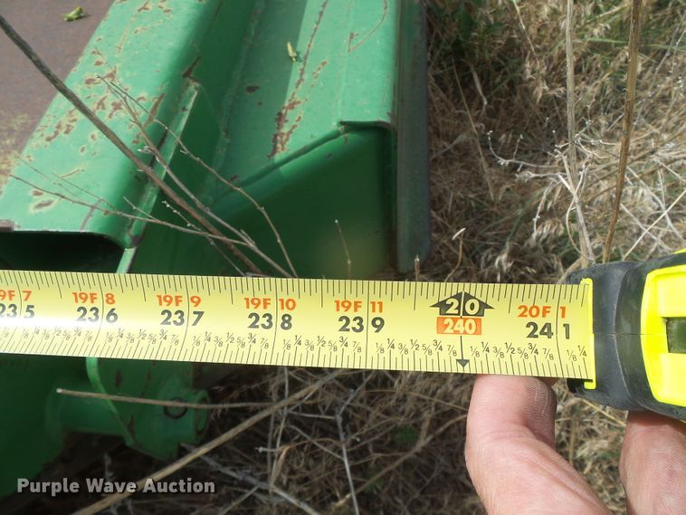 image for item DF8998 John Deere 2018 batwing rotary mower