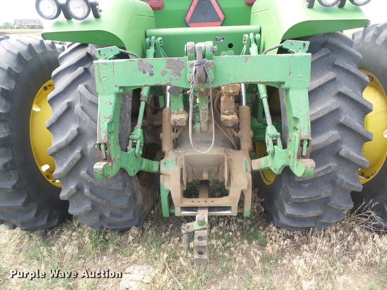 image for item DF8999 1984 John Deere 8650  4WD tractor